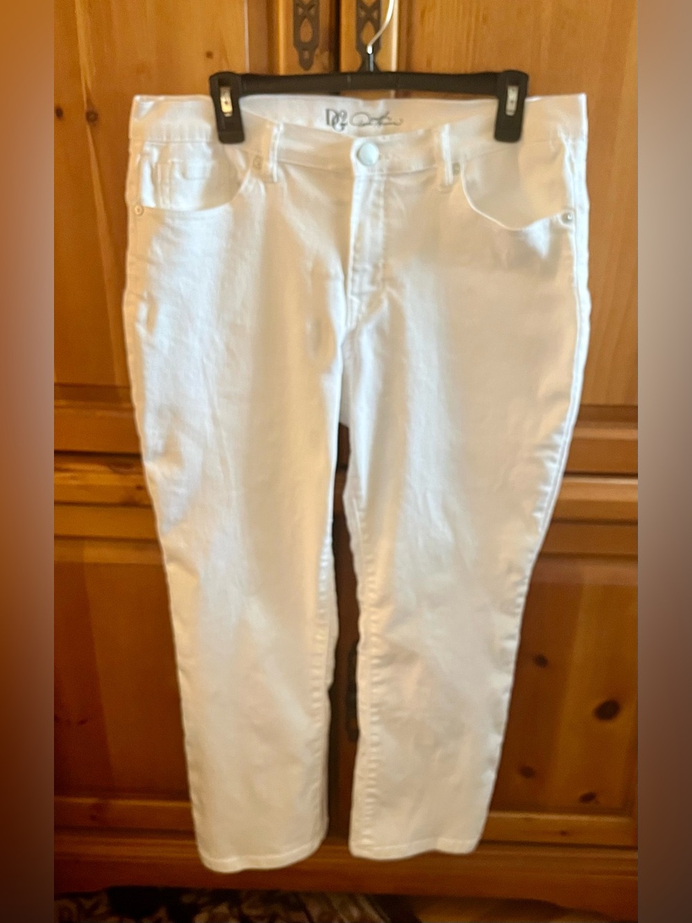 Spotless DG2 White Jeans with stretch. Easy comfort. Size 14P